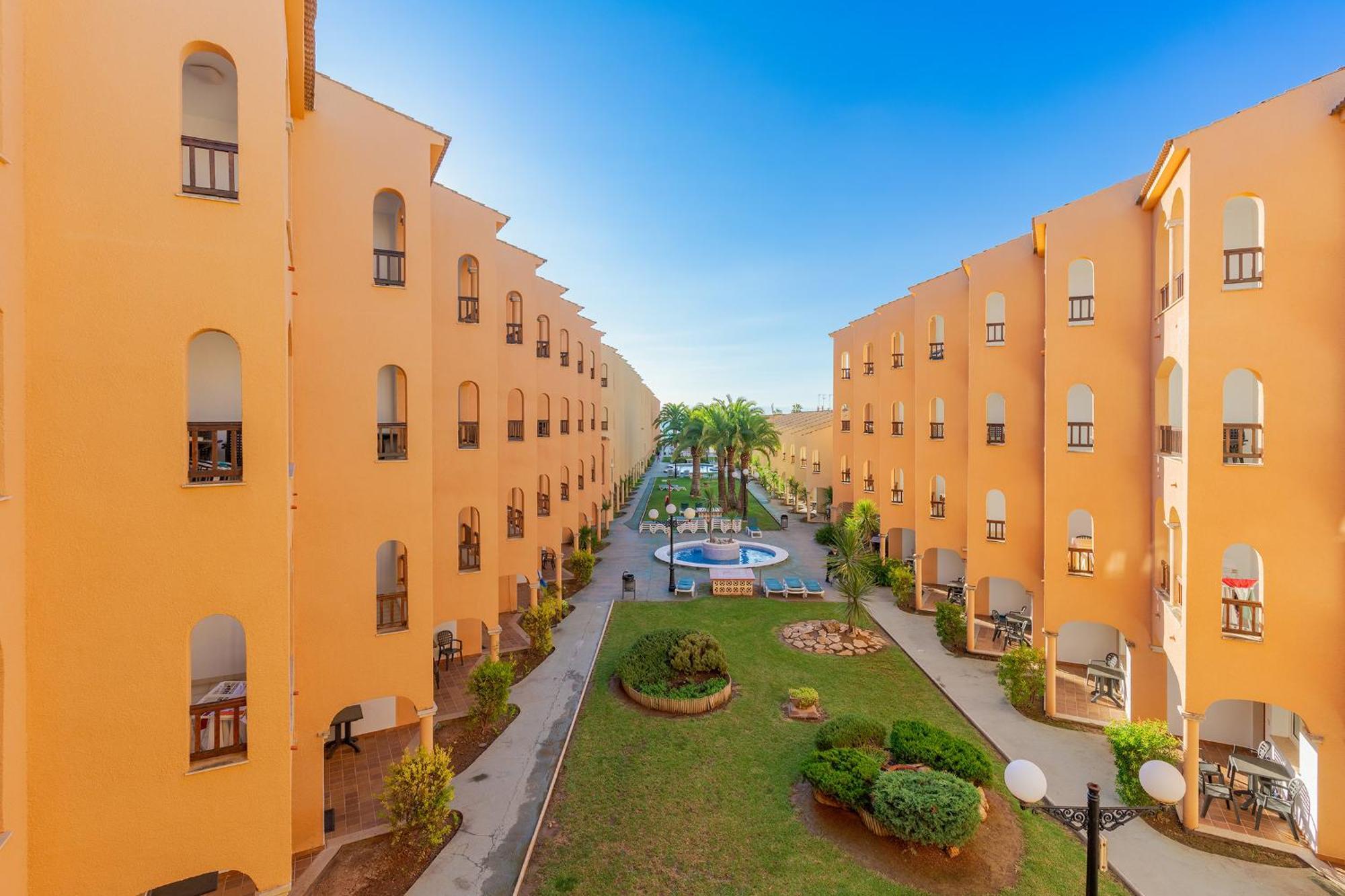 Apartamentos turísticos Jardines del Plaza Peñíscola Exterior foto